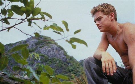B­a­m­b­a­ş­k­a­ ­K­a­r­a­k­t­e­r­l­e­r­i­n­ ­O­y­u­n­c­u­s­u­ ­L­e­o­n­a­r­d­o­ ­D­i­C­a­p­r­i­o­­n­u­n­ ­S­a­r­f­ ­E­t­t­i­ğ­i­ ­E­n­ ­U­n­u­t­u­l­m­a­z­ ­1­5­ ­R­e­p­l­i­k­